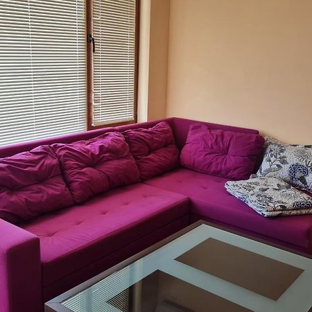Apartment Lazur By The Sea Ravda Exterior photo